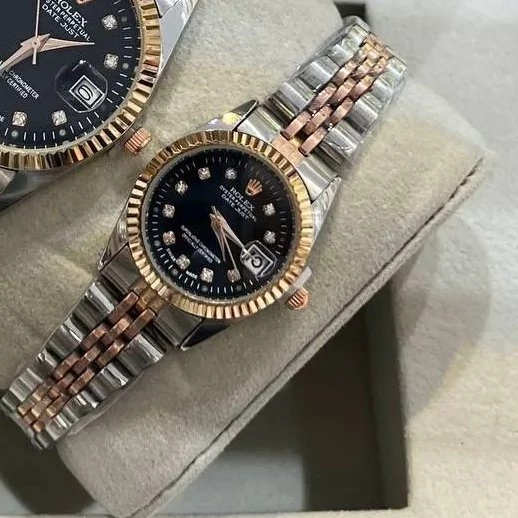 ساعت زنانه رولکس صفحه مشکی بند نقره ای رزگلد